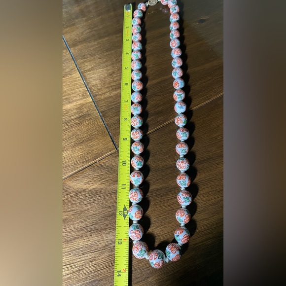 1930’s Buddhist Chinese hand knotted & painted porcelain bead necklace. - Picture 5 of 11
